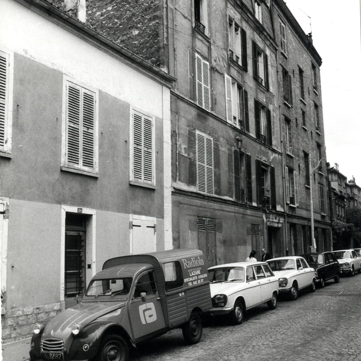 Rue Pierre et Marie Curie VILLE
